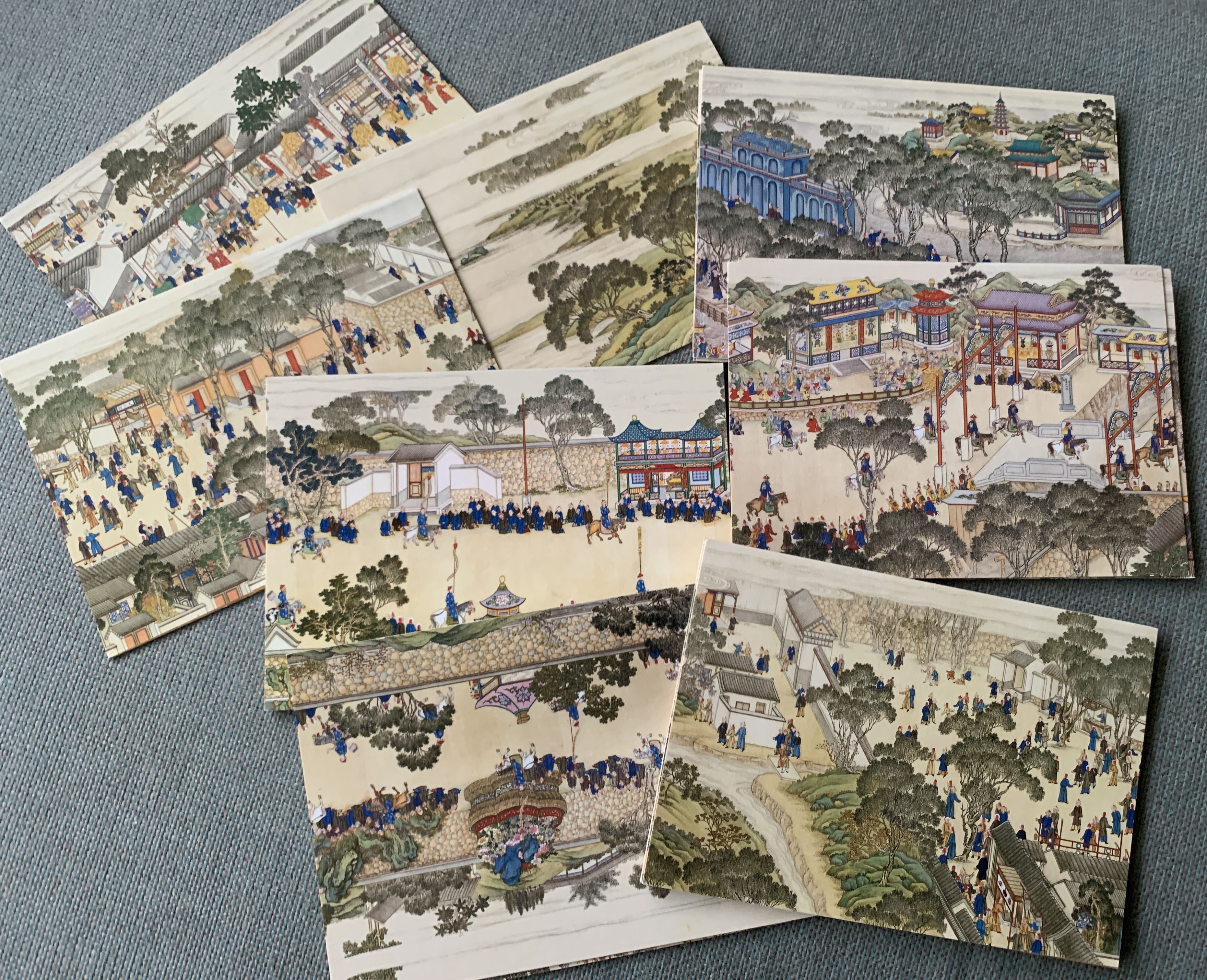 China Three Emperors 1662-1795 - Satz von 24 unbenutzten, wunderschönen Postkarten