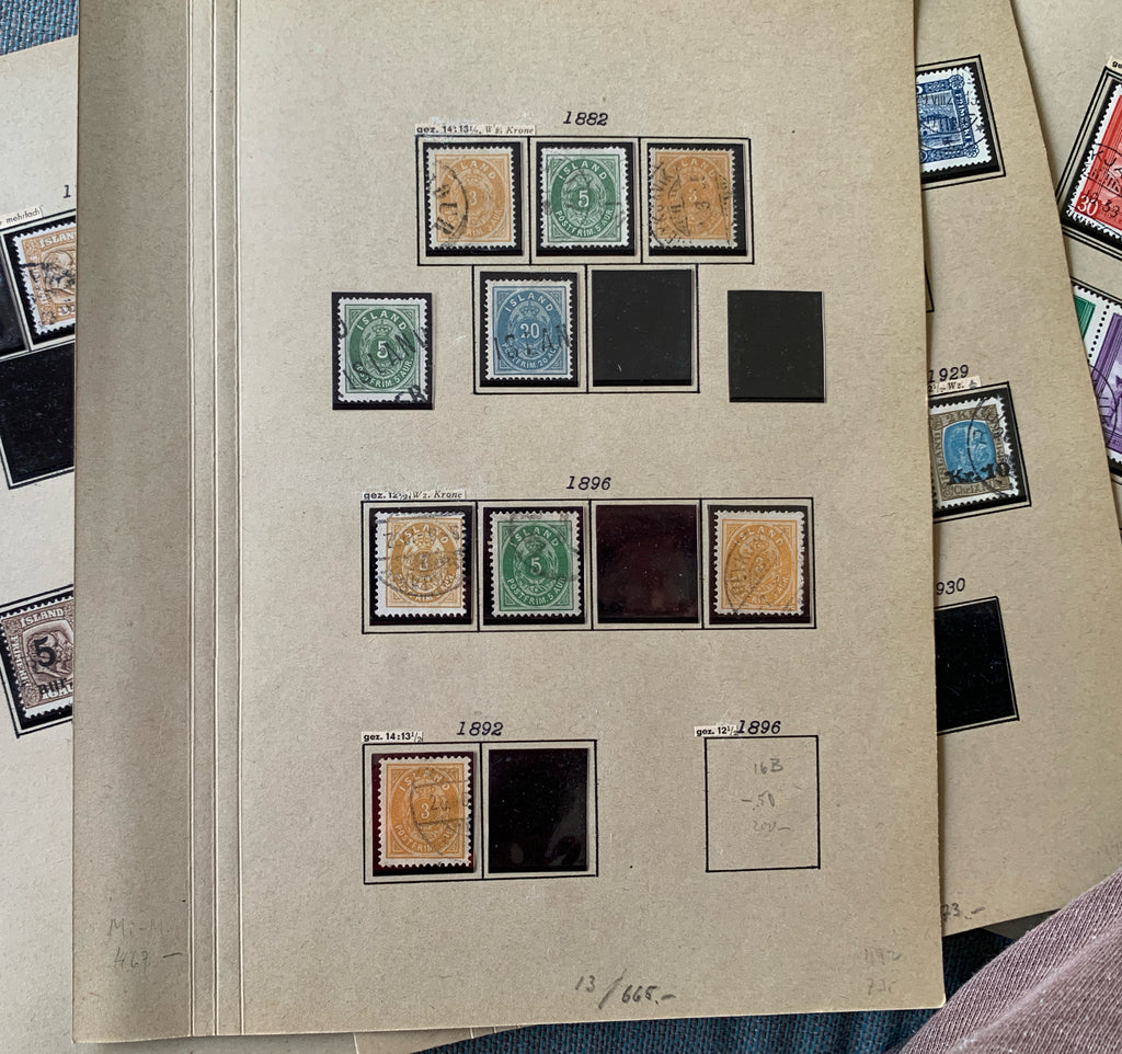 Island-Briefmarken-Sammlung auf Blättern 1873-1952