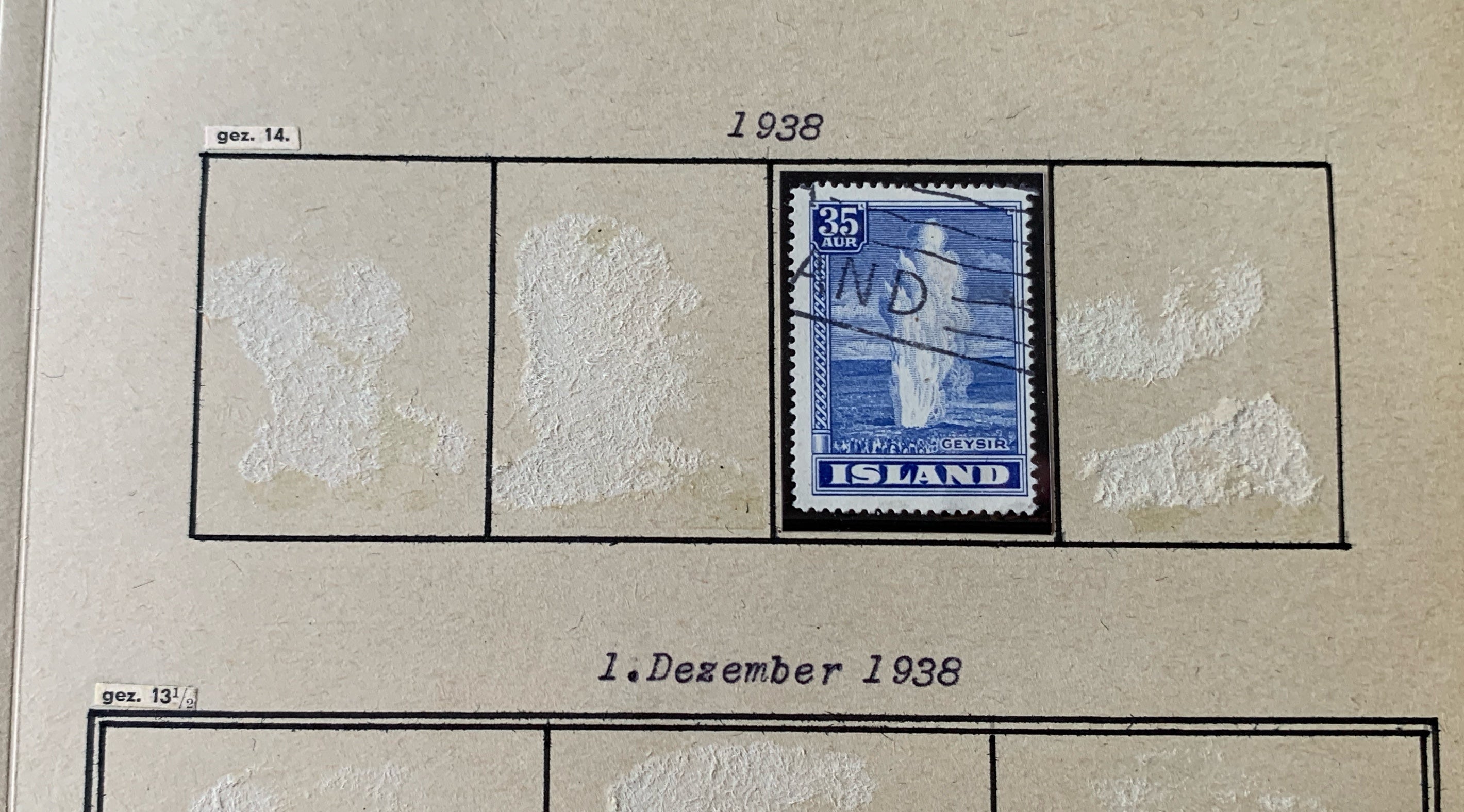 Island-Briefmarken-Sammlung auf Blättern 1873-1952
