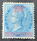 Straits Settlements 1867 - 1½ C auf ½ C Blau - Ungestempelt mit Gummi und Falzresten - SG 1